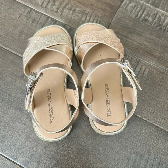Tucker + Tate Sandals Tarya 9 Cross-Strapped Gold Glitter Girls Toddler - Picture 4 of 6